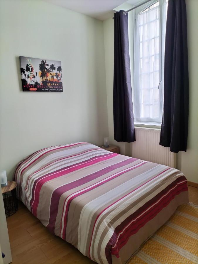 4 Personnes Hyper Centre En Vieille Au Pied Des Remparts Apartment